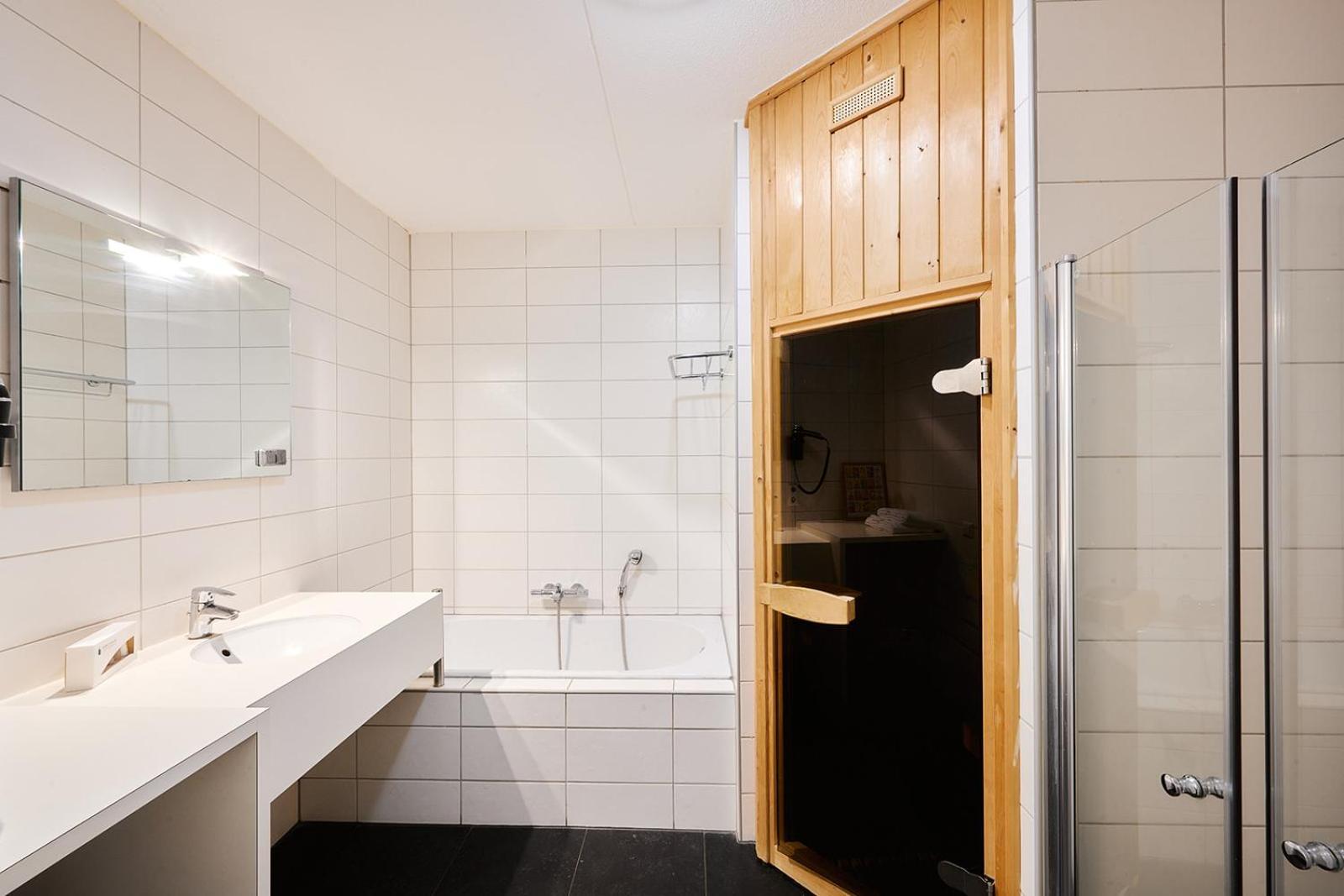 Residence Terschelling Мідсланд Номер фото